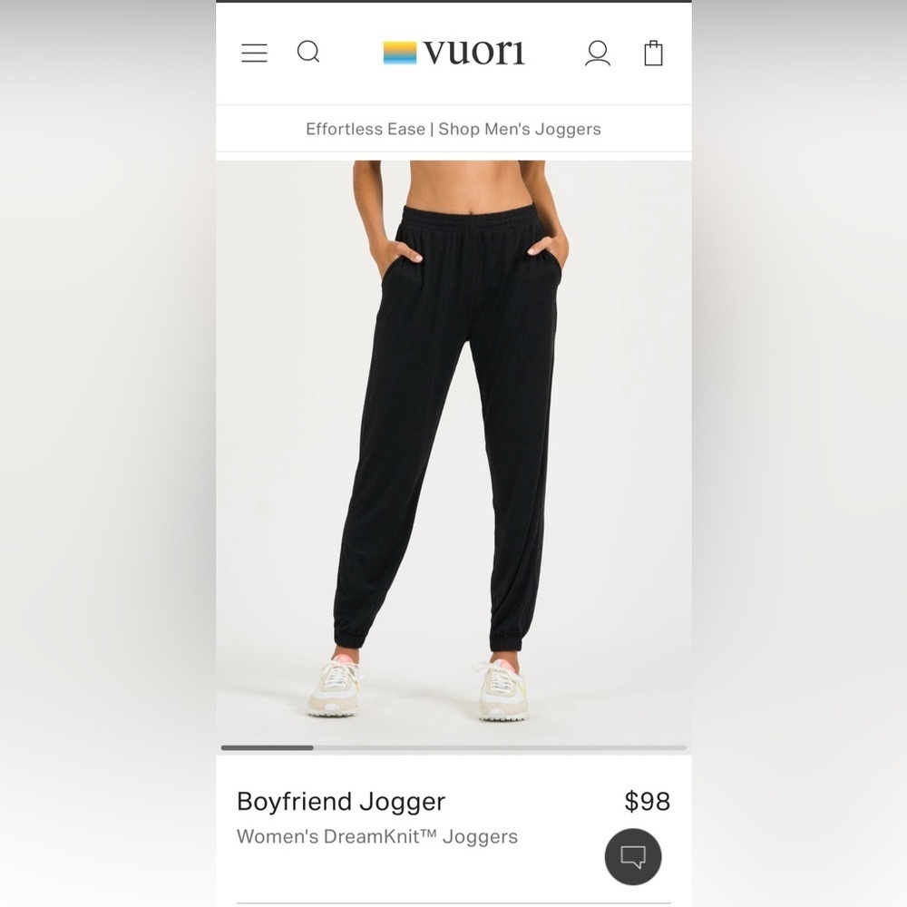 Vuori boyfriend jogger size medium, like new condition